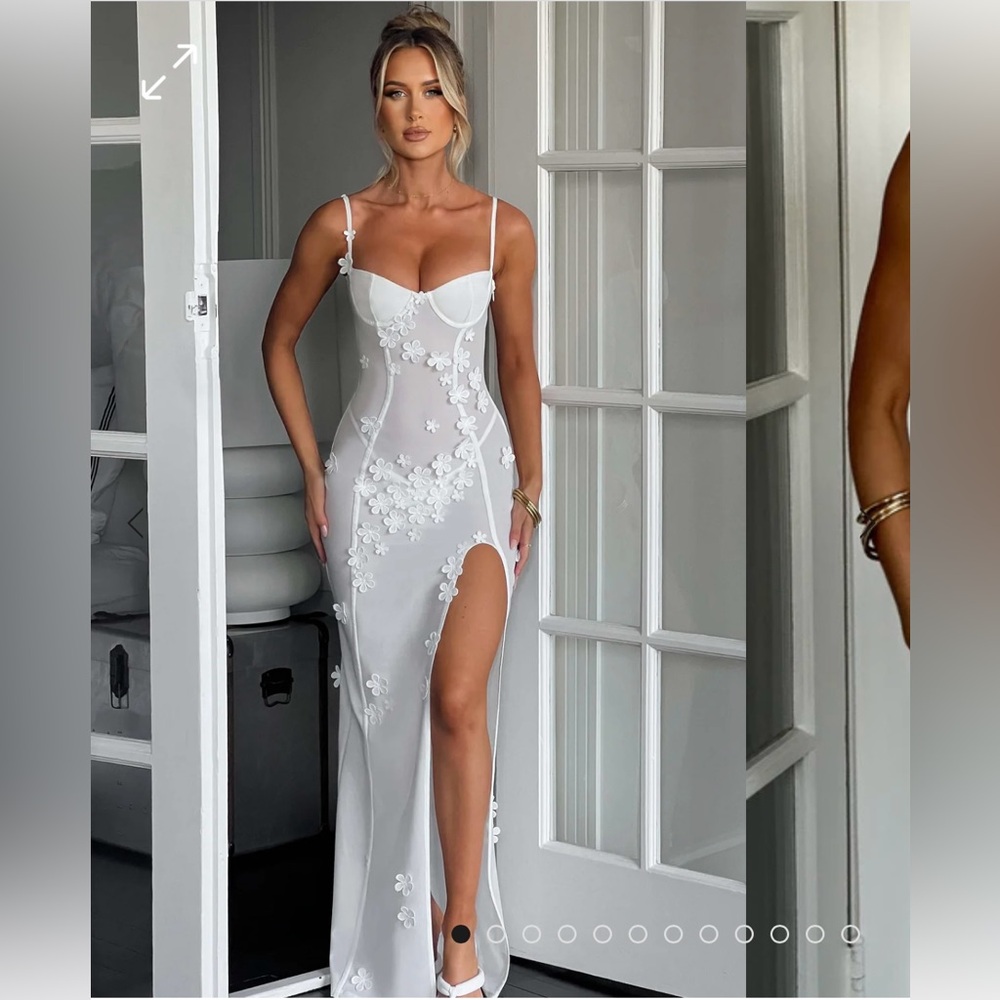 Babyboo Dalary Maxi Dress in Ivory
